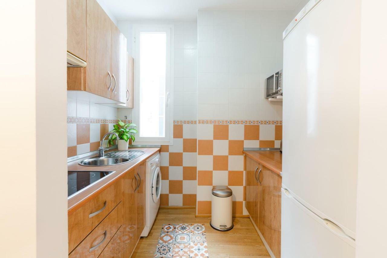 Apartament Hola Malaga Centro Historico Zewnętrze zdjęcie